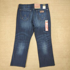 Джинсы мужские 美国 wrangler/威格 男士经典深蓝水洗微弹宽松靴筒微喇牛仔长裤