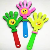 Небольшая ладонь, похлопанная пластиковой пощечиной, ладонью, ладони и аплодисментами концертных реквизитов, ежегодная сторона собрания