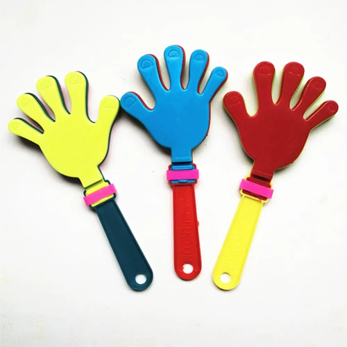 Небольшая ладонь, похлопанная пластиковой пощечиной, ладонью, ладони и аплодисментами концертных реквизитов, ежегодная сторона собрания