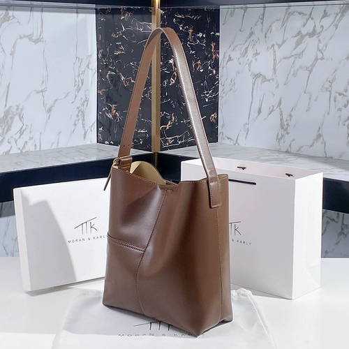 Демисезонная вместительная и большая сумка через плечо, сумка на одно плечо, из натуральной кожи, коллекция 2023, изысканный стиль