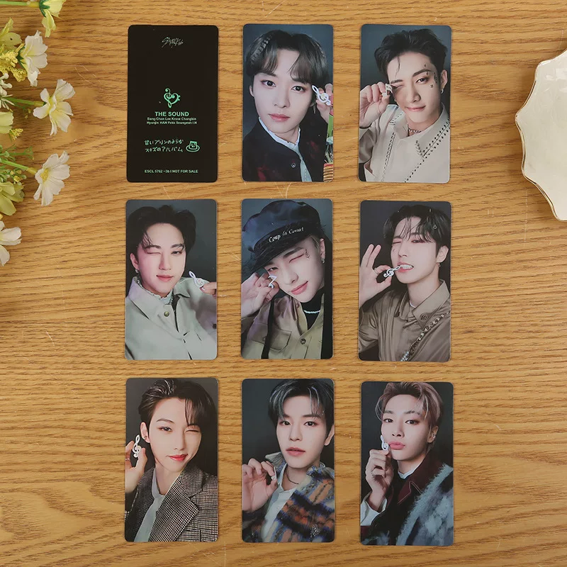 Карта коллекции Stray Kids Max MMT Special Code Феликс Хёнджин