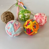 Радужная плетеная игрушка, клубок пряжи, домашний питомец, издает звуки