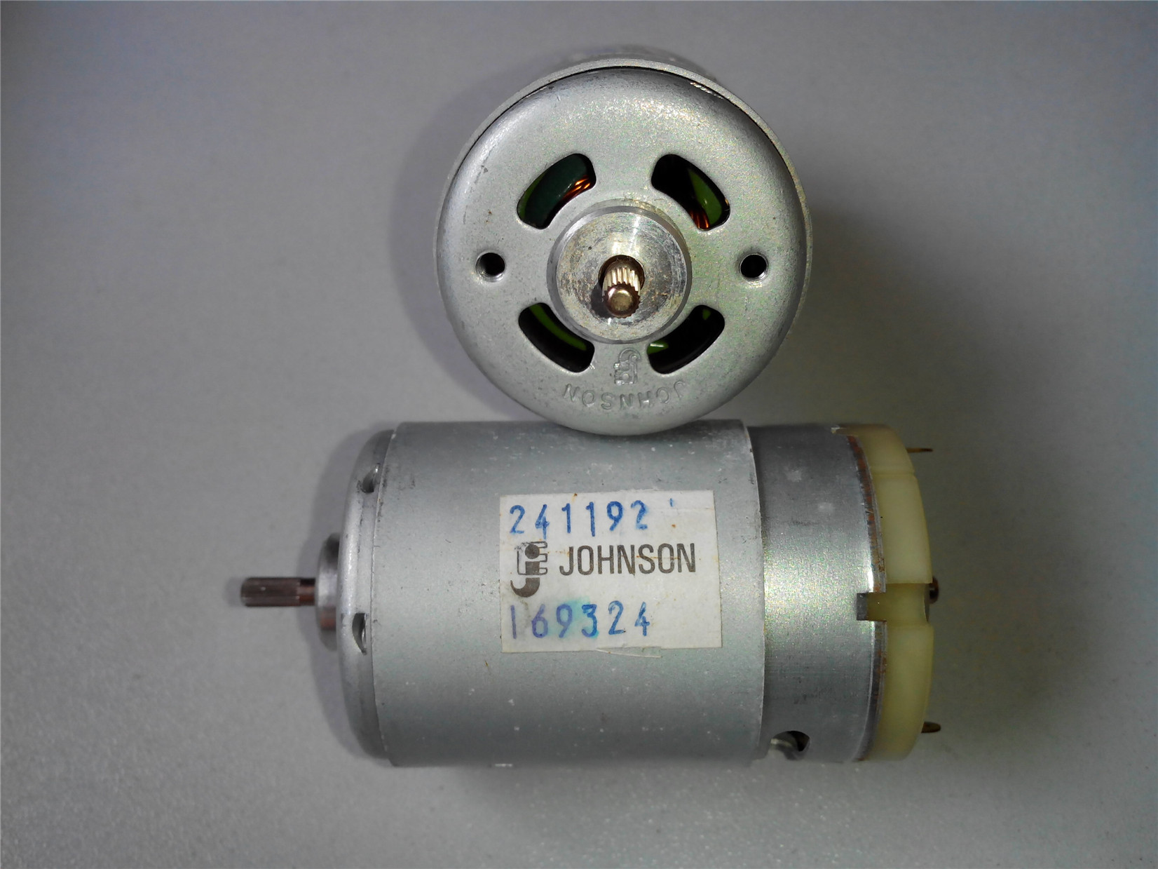 Johnson dc751 2. Dc751 2 XLLG Johnson 230v 50hz мотор. Электродвигатель Johnson g2245. Электродвигатель Johnson 030032. Электродвигатель Johnson 28х43.