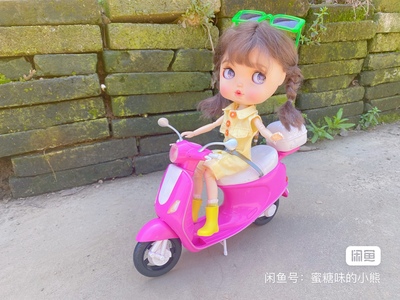 taobao agent Barbie Toy Motorcycle is suitable for Blythe small cloth BJD six points to use