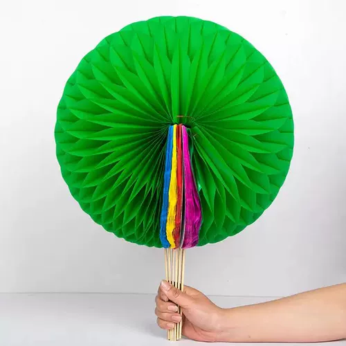 Ручная трепетание шарико сферической цветовой вариант вентиляционных танцев крупная групповая гимнастика