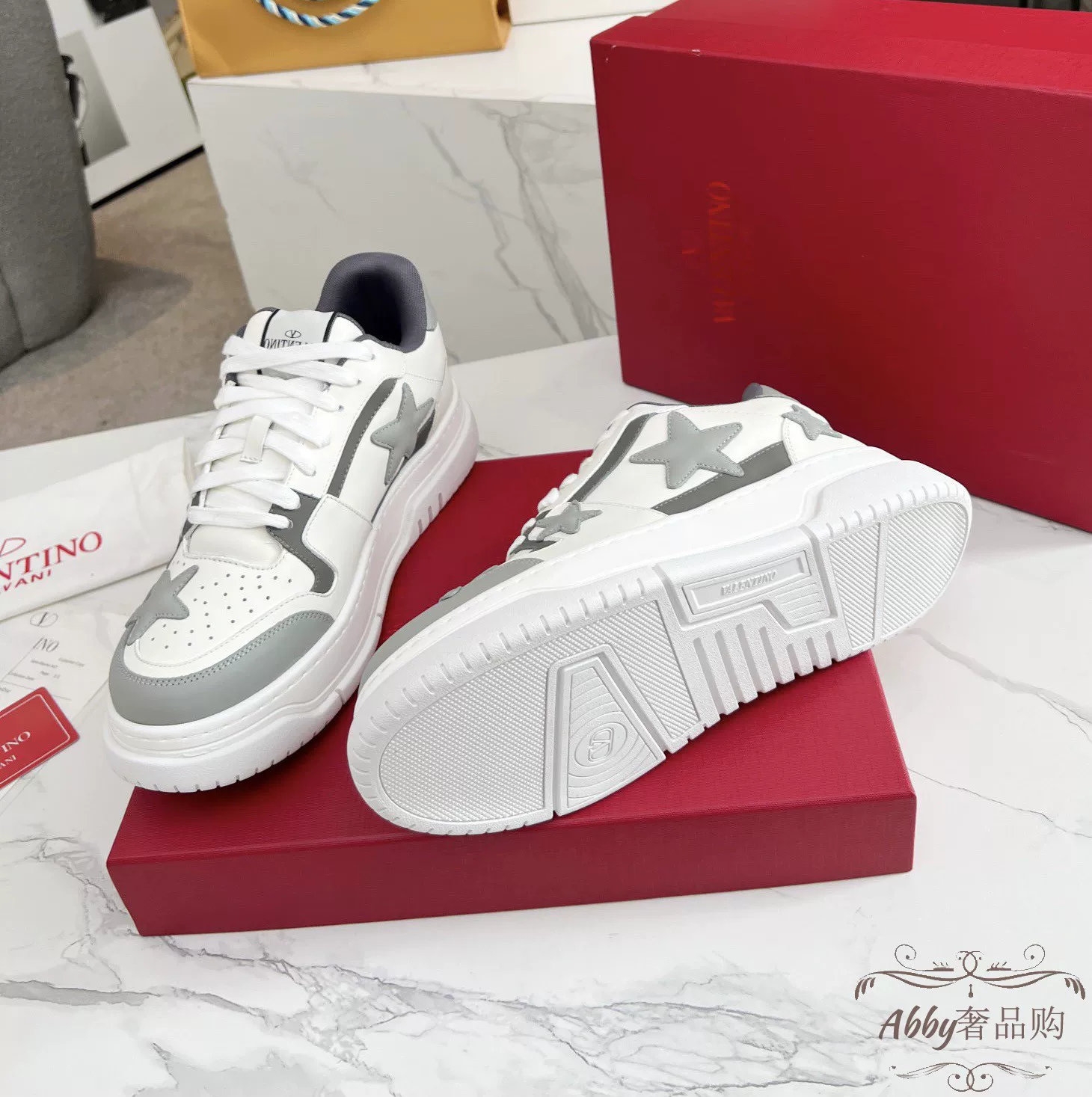 Оригинальные Valentino/Valennian 23 новые заклепки ремни плоские прогулочные ботинки мужские спортивные туфли женские