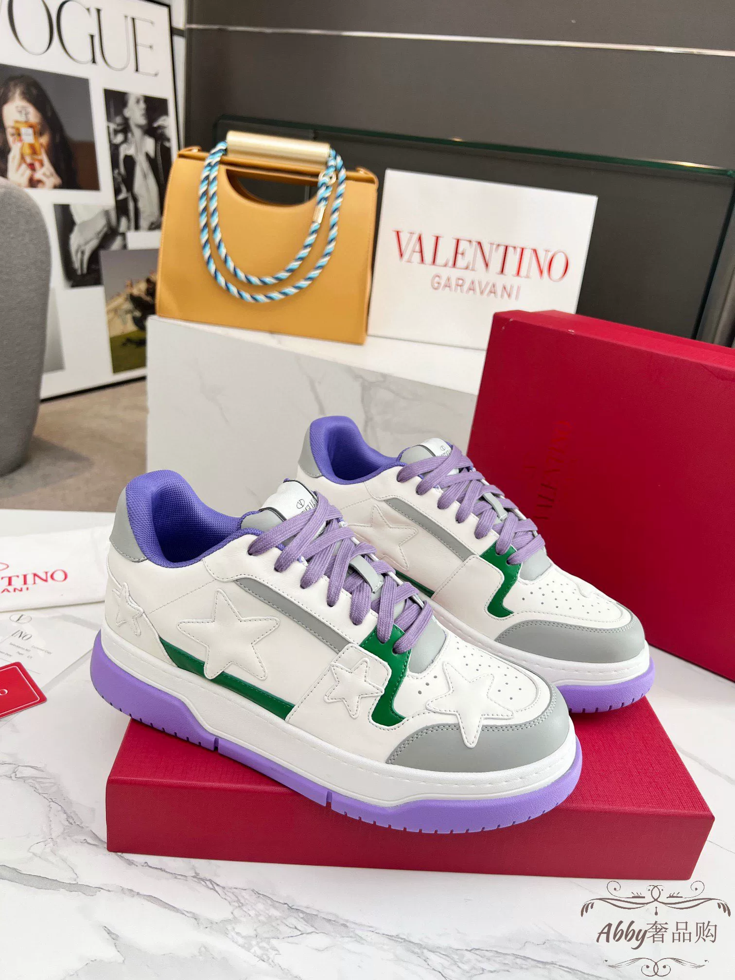 Оригинальные Valentino/Valennian 23 новые заклепки ремни плоские прогулочные ботинки мужские спортивные туфли женские