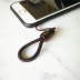 Sừng tự nhiên hạt điện thoại di động vỏ dây ngắn đoạn có thể được chữ vòng khóa sling cá tính nam và nữ mặt dây chuyền đồ trang trí chính - Nhẫn