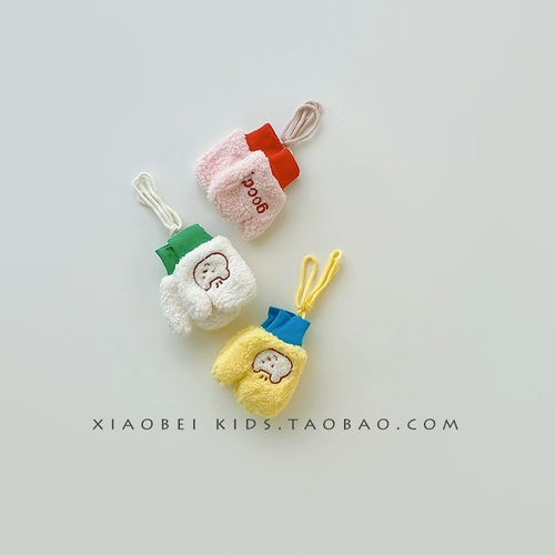 Детские ветрозащитные демисезонные удерживающие тепло перчатки для мальчиков