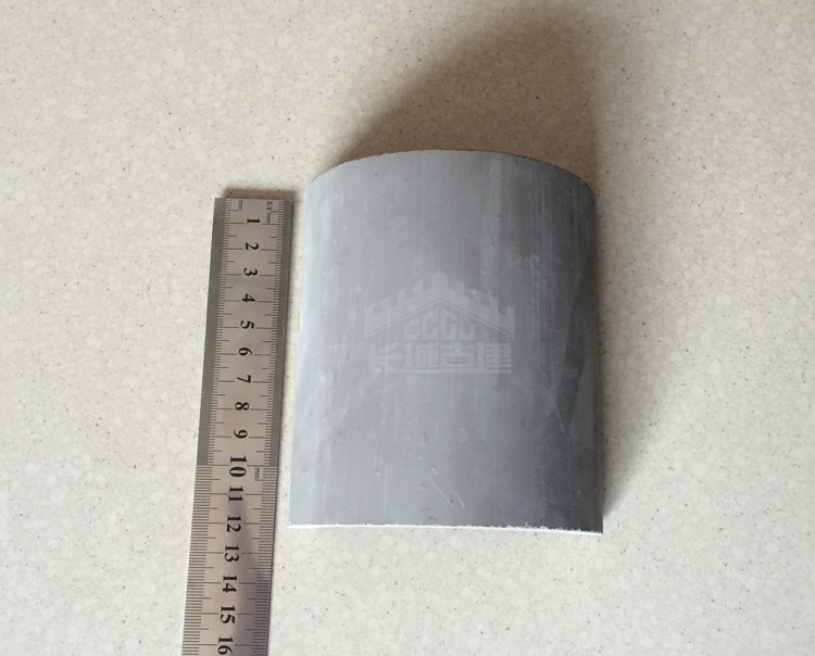 仿古瓦造型 <wbr>仿古瓦隔断 <wbr>瓦片叠加效果 <wbr>青瓦隔断 <wbr>青瓦镂空墙案例