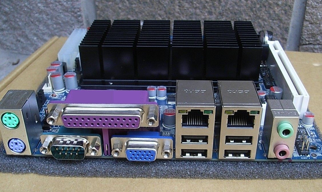 mini-itx主板#凌动d425双网多六串口m42x62a无风扇ip25x3查询自助