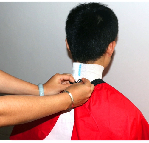 Парикмахерский воротничок для парикмахерских, одноразовый водонепроницаемый шарф, с защитой шеи