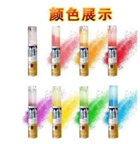 Цветная рука фотография с красочным порошком кукурузного крахма