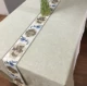 Светло -бобовые голубые краны сосновых кранов