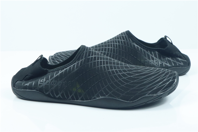 Black StripeBroken code Pick up the leak Running shoes Upstream shoes Parenting outdoors Barefoot Running shoes Quick drying Wading Hiking shoes lovers Diving shoes