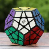 Qiyi Five Magic Cube Двенадцать Фампасса Профессиональный соревнование инопланетян Специальные 5 Магические 12 Детских Параллельных Игрушков Новичков