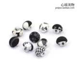 Песочная рубашка с грибочками-гвоздиками, тканевые пуговицы, сферическая юбка