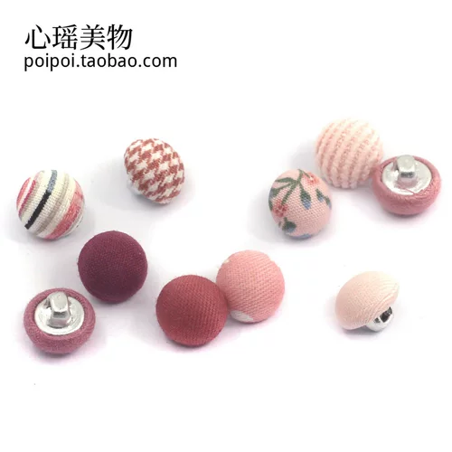 Песочная рубашка с грибочками-гвоздиками, тканевые пуговицы, сферическая юбка