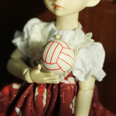 taobao agent 6 points BJD can use mini small volleyball super small Yosd doll props accessory toy motion