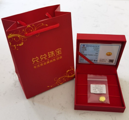 Браслет с одной бусиной, бусины, монеты, слиток, популярно в интернете