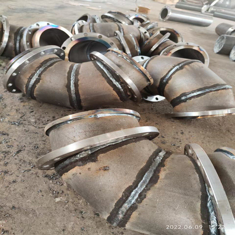 将门月报 量化派在港上市文远知行成为港股Robotaxi第一股智谱GLM-46获LMArena代码榜全球并列第一