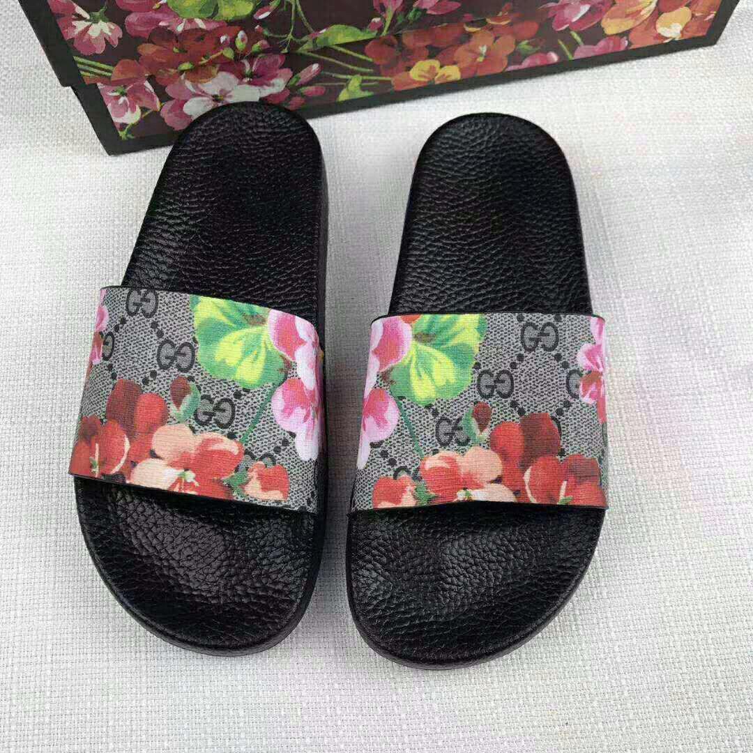 Rose StyleEuropean station slipper summer trend fashion genuine leather flip flops Wear out Sandals personality non-slip Flip flop shoes male