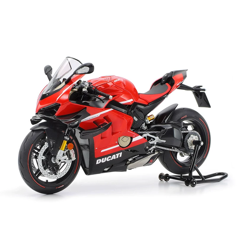 Собранная модель мотоцикла 1/12 от Tamiya, Ducati Superleggera Panigale V4 14140