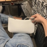 Белая сумка подмышку, сумка на одно плечо