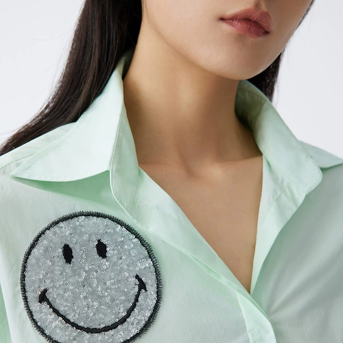 [Smiley IP Model Model] Новая женская блестящая смайливая смайливая мята