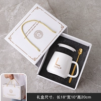 Белая одиночная чашка