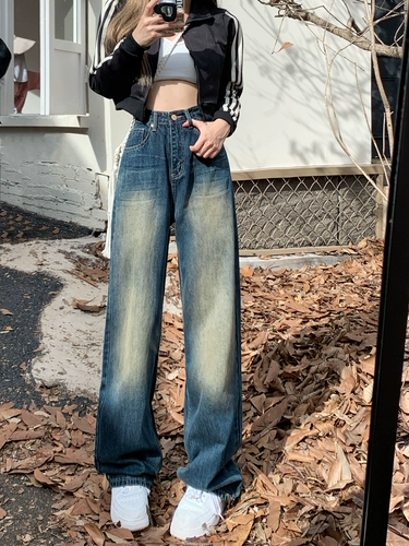Модные ретро весенние джинсы, штаны, высокая талия, тренд сезона, свободный прямой крой