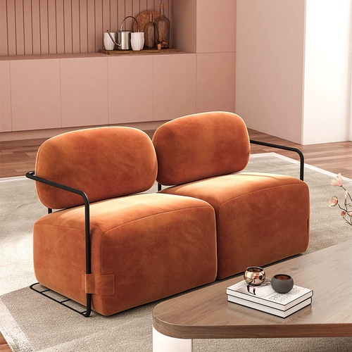 Современный и минималистичный дизайнерский диван для спальни