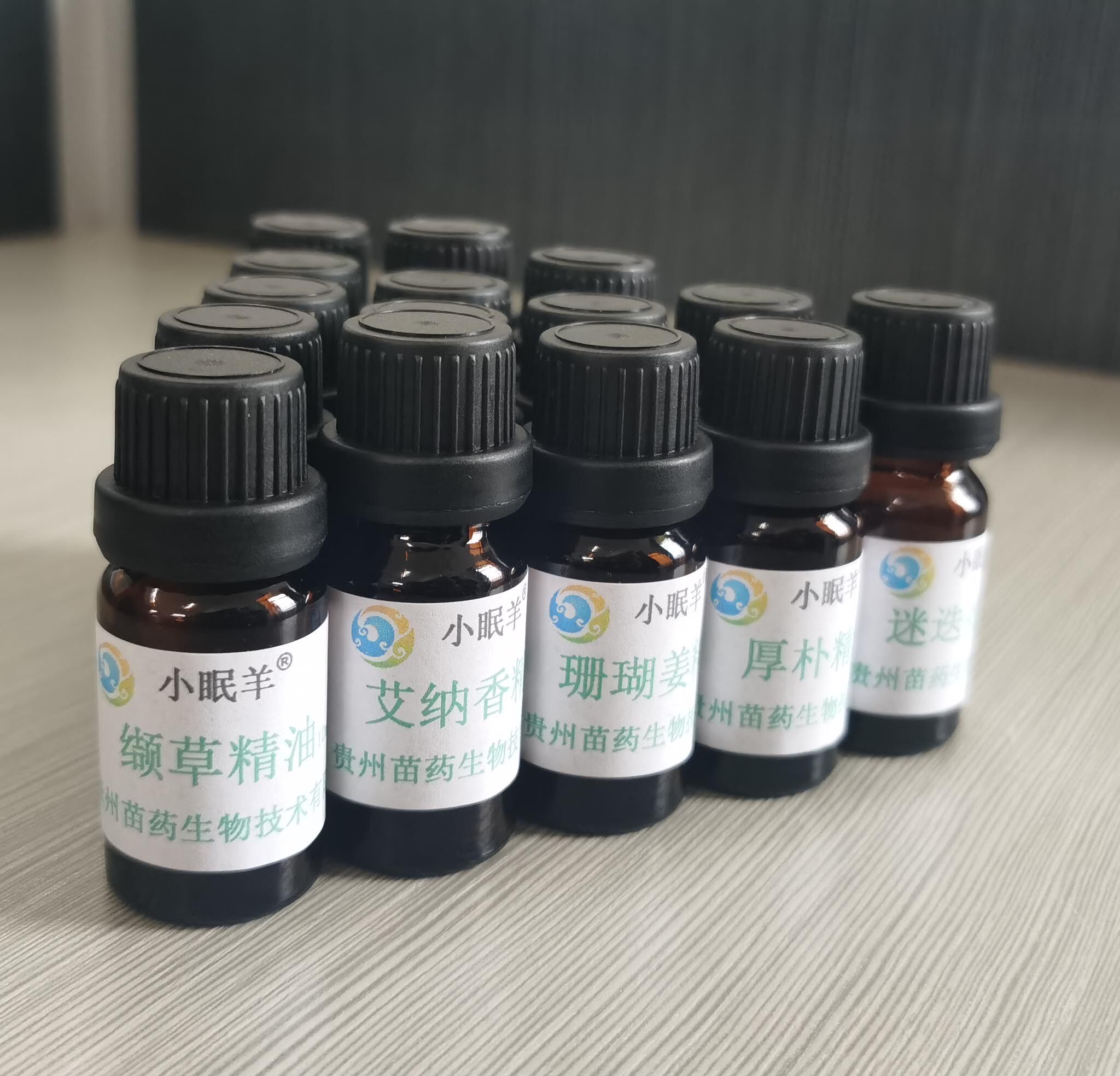 伟德bv1946官网-菲雅皮具厂 源头皮带工厂包包腰带厂家 皮具礼品货源批发加工定做