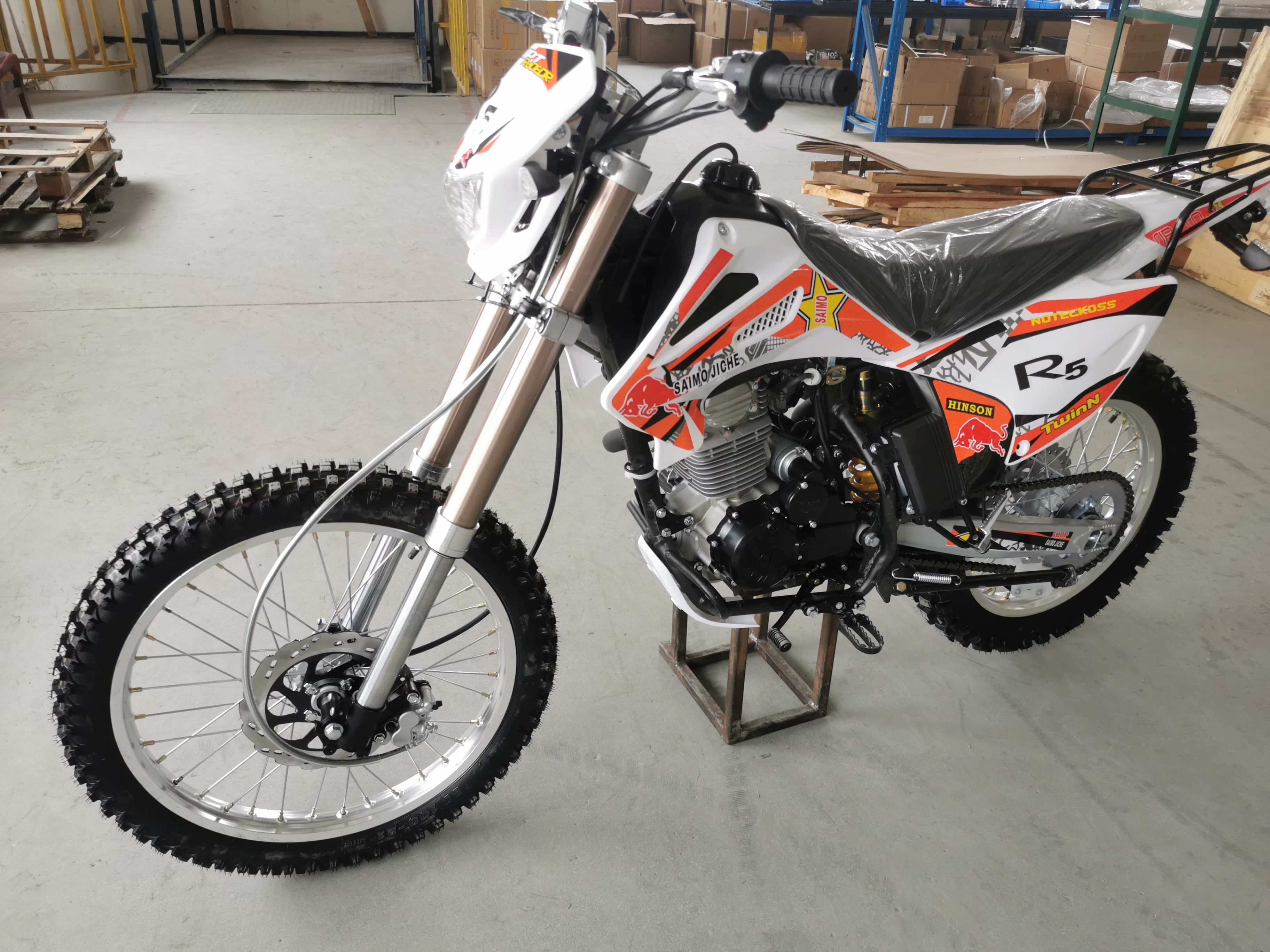 Новый Guo Si Ke внедорожный мотоцикл автомобиль CQR250cc взрослый высокий Сай Мо Shan подъем песчаная пустыня