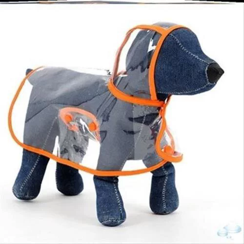 Большой Самои -всеобъемлющий собачий щенок прозрачный золотой ретривера средней собачьей одежды плюшевая плащ.