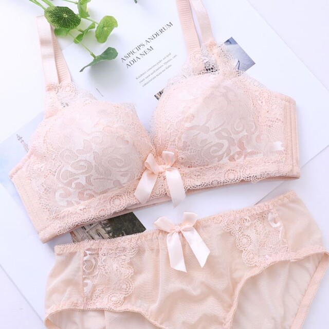 内衣内裤套装女士加厚文胸蕾丝性感胸罩