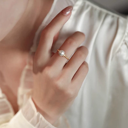 Ретро кольцо с косичкой, коллекция 2023, легкий роскошный стиль, в стиле Шанель