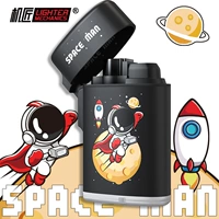 Космический космонавт