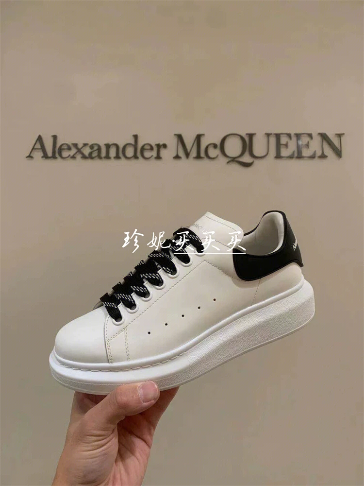 Прямая покупка в Гонконге, маленькие белые туфли McQueen McQueen, каплевидный хвост, толстая подошва, мужская повседневная обувь