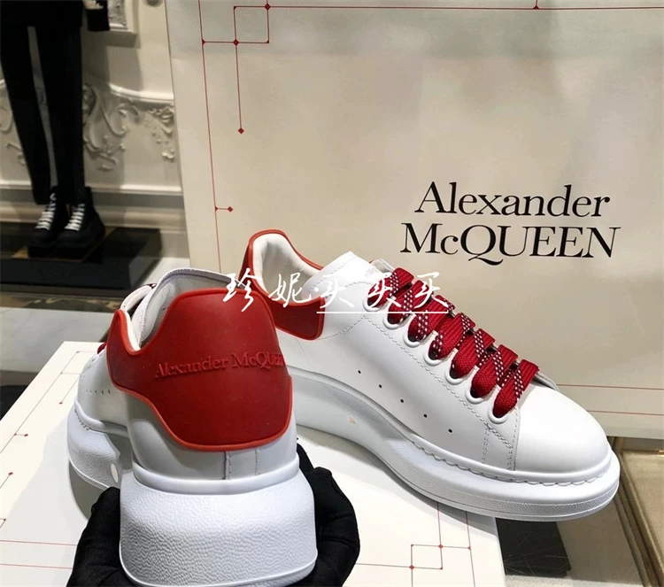 Прямая покупка в Гонконге, маленькие белые туфли McQueen McQueen, каплевидный хвост, толстая подошва, мужская повседневная обувь