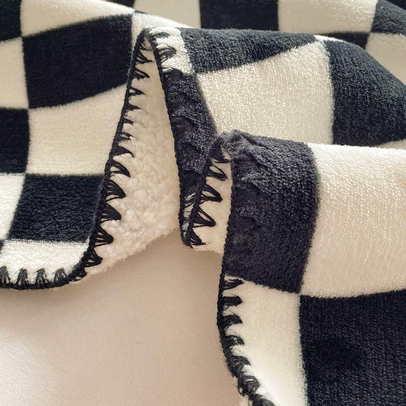 Ins~Sjakkbrett rutenett Nordisk stil svart og hvitt ruteteppe kontor lurteppe sjalteppe ettermiddagslurteppe_voghion.com