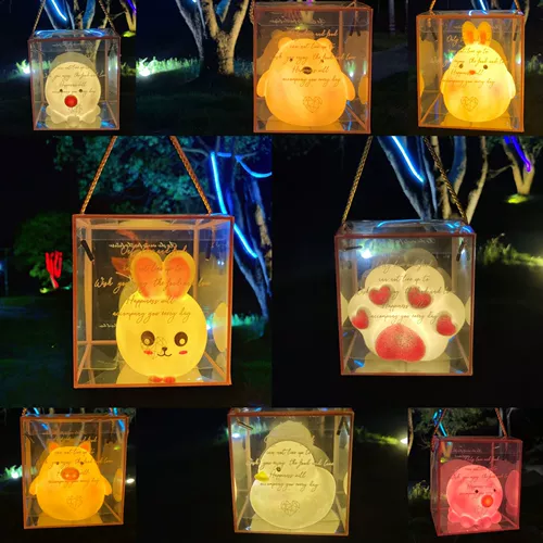 Дети в детском саду светятся Liuyi подарки, чтобы дать всем классу творческий призовой призовой приз