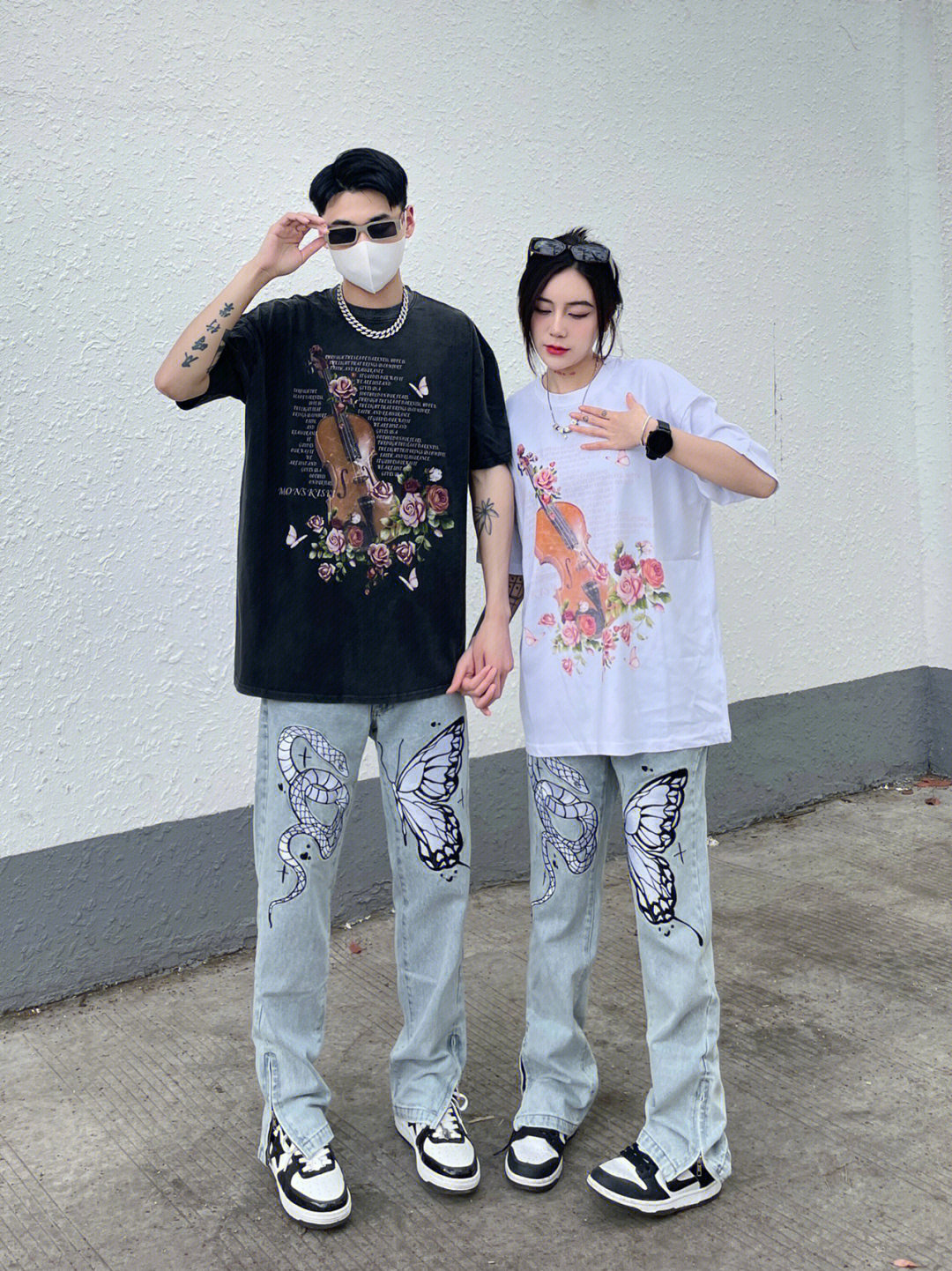 American high street hiphop retro embroidered jeans for men, loose and versatile zipper micro flared casual couple trousers details Picture