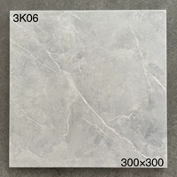 Роза красная