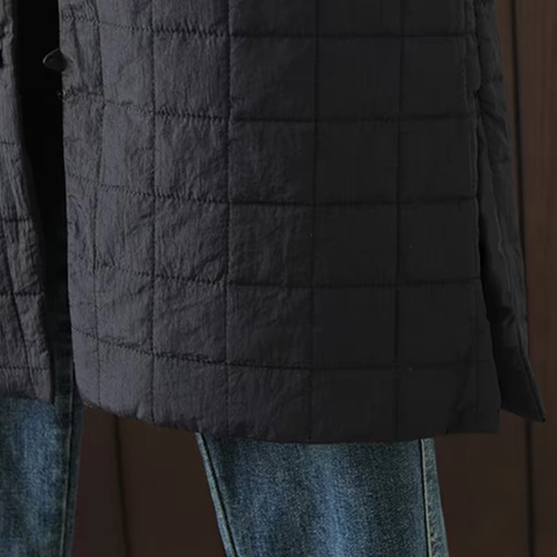 Демисезонная стеганая легкая и тонкая куртка, по фигуре, большой размер