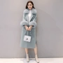 2018 mùa thu và mùa đông Hàn Quốc phiên bản mới của áo len dày nữ phần dài trên đầu gối khe khí kích thước lớn áo len áo dạ form ngắn