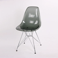 Дымчато-серый