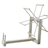 Простая шелковая машина вручную встряхивает электрическим шелковым шелковым шелковым шелковым шелковым шелковым изделиями детский шелкочный кусочек кокон шелковой мастерство.