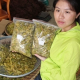 Фермерский дом подлинный отбор ручной работы чистой куриной куриные внутренние внутренние золотые таблетки сухой китайский медицина купа 500 грамм можно использовать для порошка