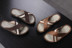 Cà phê lớn nhà sóng mùa hè của nam giới flip flops lớp da bò da nam dép thoải mái chống trượt thể thao kéo cửa hàng crocs chính hãng Dép thể thao